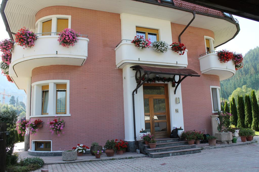 Villa Alessandra Колле-Ізарко Екстер'єр фото